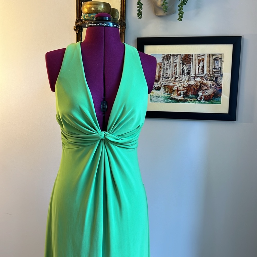 Bright Green Twist-Front Dress - Summer Ready! 🌞